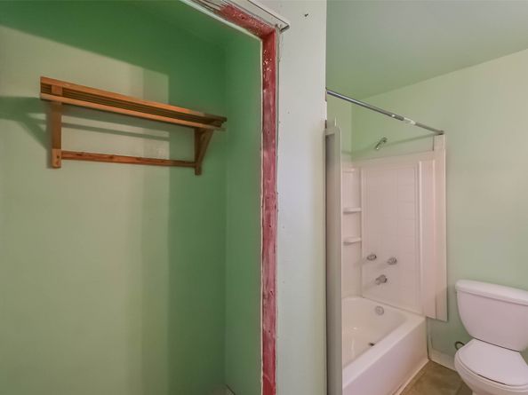 809 Vincent Street, Houston TX 77009