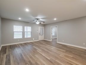 809 Vincent Street, Houston TX 77009