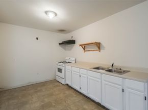 809 Vincent Street, Houston TX 77009