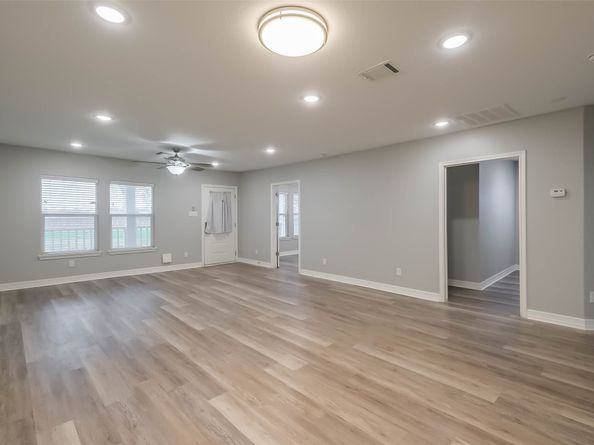 809 Vincent Street, Houston TX 77009