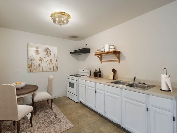 809 Vincent Street, Houston TX 77009