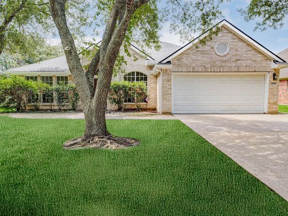 10615 Indian Paintbrush Lane, Houston TX 77095