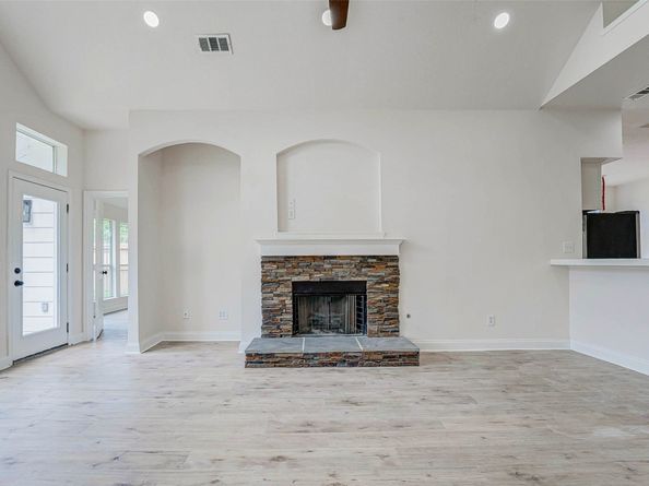 10615 Indian Paintbrush Lane, Houston TX 77095