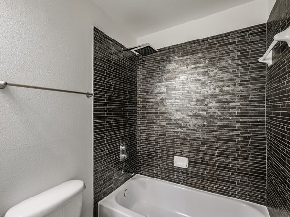 3501 Chenevert Street 7, Houston TX 77004
