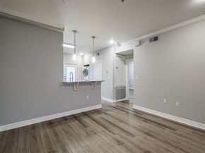 3501 Chenevert Street 7, Houston TX 77004