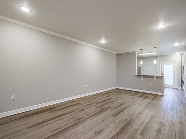 3501 Chenevert Street 7, Houston TX 77004