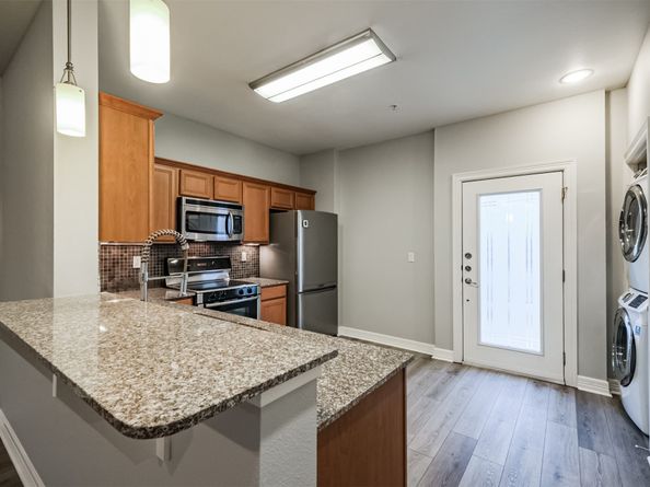 3501 Chenevert Street 7, Houston TX 77004