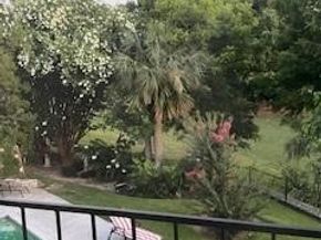 211 Kirkwood Court, Sugar Land TX 77478