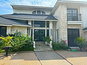211 Kirkwood Court, Sugar Land TX 77478