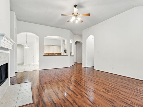 31235 Windcrest Park Lane, Spring TX 77386