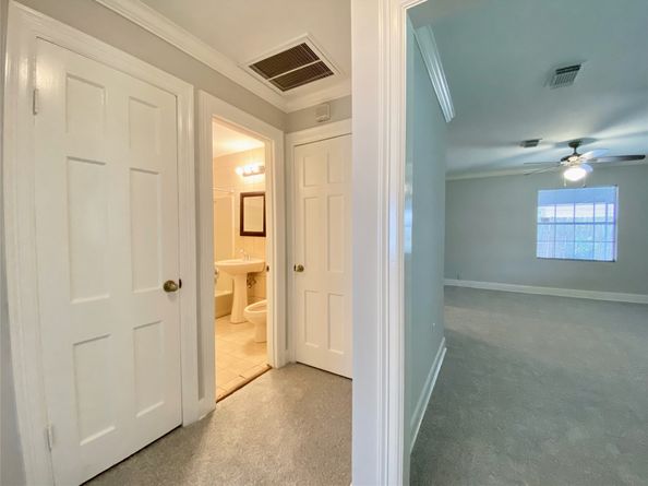 7702 McHenry Street, Houston TX 77087