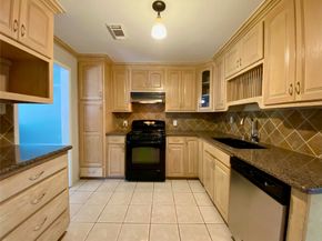 7702 McHenry Street, Houston TX 77087