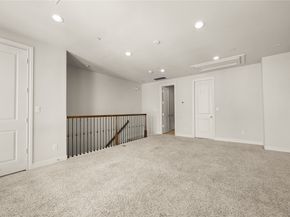 1027 Saint Charles Street, Houston TX 77003
