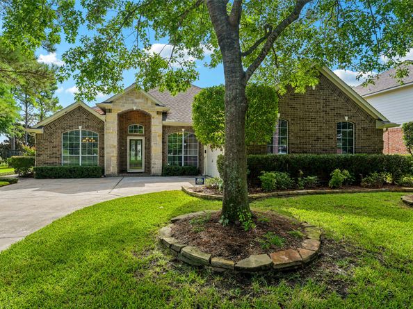 11030 Acanthus Lane, Houston TX 77095