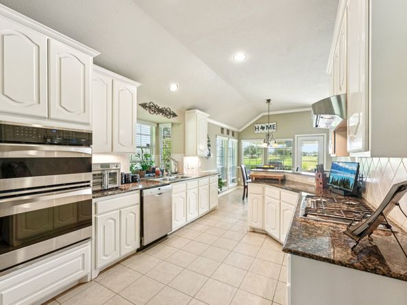 11030 Acanthus Lane, Houston TX 77095