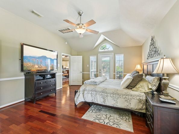 11030 Acanthus Lane, Houston TX 77095