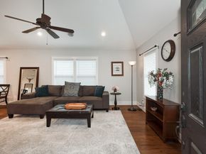 509 Vincent Street, Houston TX 77009