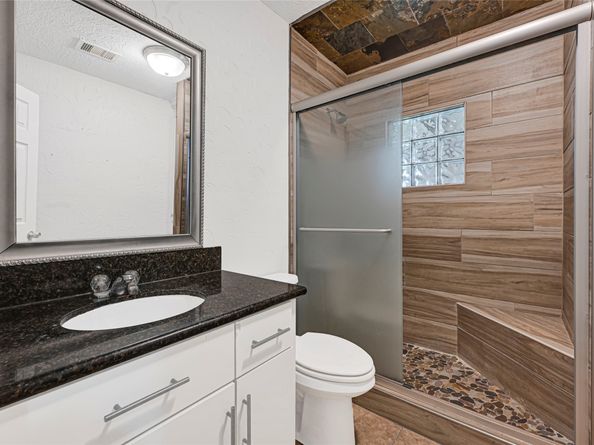 7337 Miley Street, Houston TX 77028
