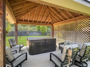 1406 Graystone Hills Drive, Conroe TX 77304