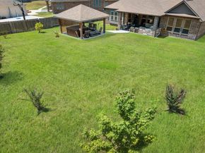 1406 Graystone Hills Drive, Conroe TX 77304