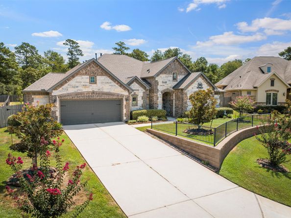 1406 Graystone Hills Drive, Conroe TX 77304