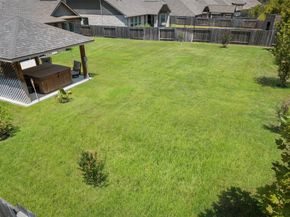 1406 Graystone Hills Drive, Conroe TX 77304