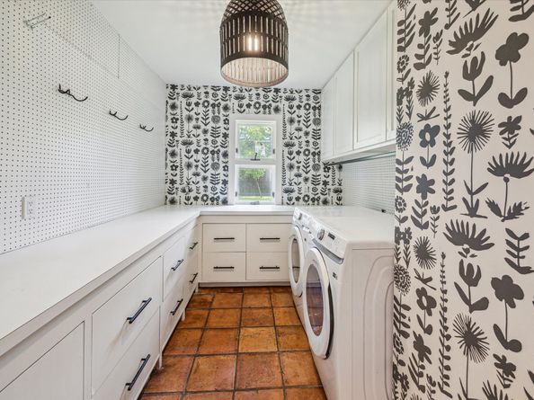 3643 Overbrook Lane, Houston TX 77027