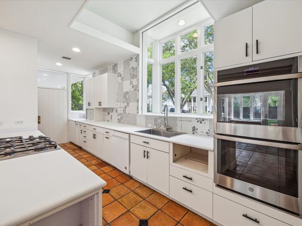 3643 Overbrook Lane, Houston TX 77027