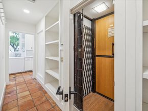 3643 Overbrook Lane, Houston TX 77027