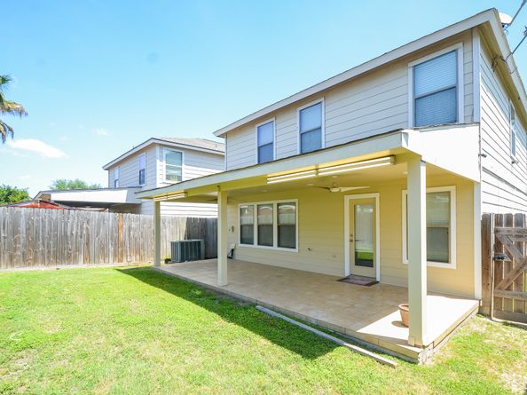 9518 Prairie Dale Court, Houston TX 77075