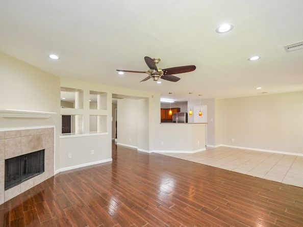 9518 Prairie Dale Court, Houston TX 77075