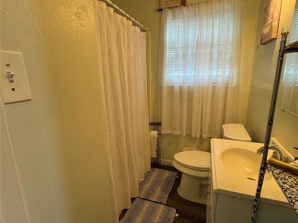 5526 Bunte Street, Houston TX 77026