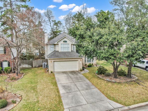 22 ALMOND BRANCH Place, The Woodlands TX 77382