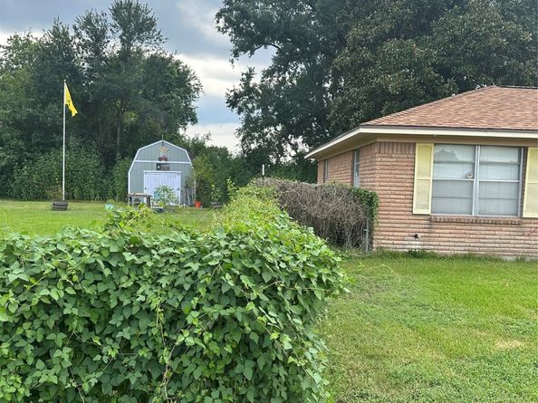 6837 Barney Road, Houston TX 77092