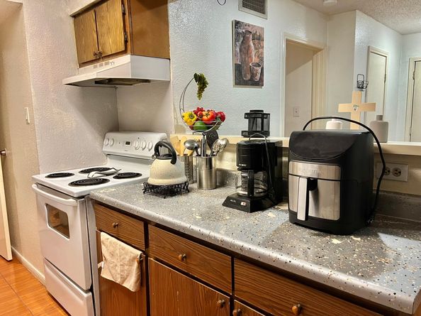 12660 Ashford Point Drive 811, Houston TX 77082