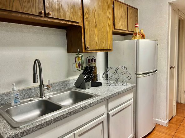 12660 Ashford Point Drive 811, Houston TX 77082