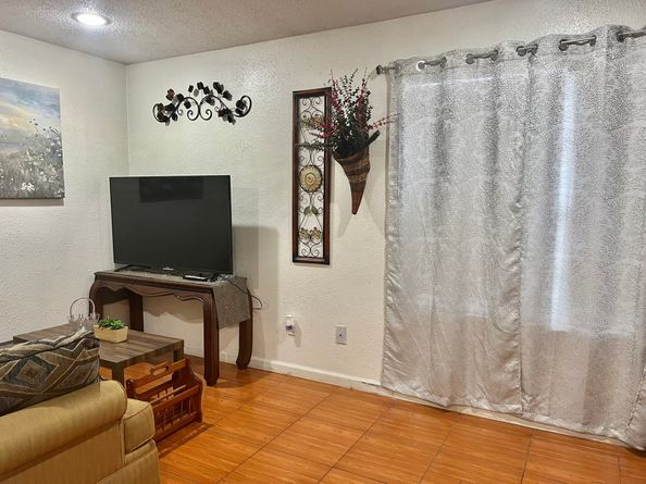 12660 Ashford Point Drive 811, Houston TX 77082