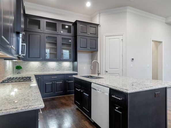 1811 Upland Lakes, Houston TX 77043
