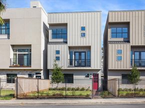 3104 Eunice Street, Houston TX 77009