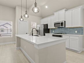 3020 Ventas Drive, Houston TX 77047