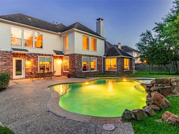3003 Park Bend Drive