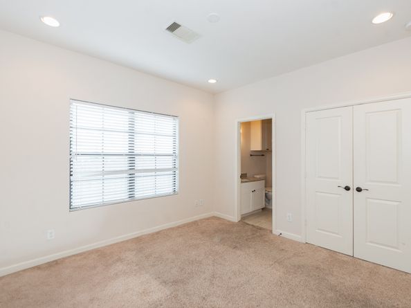 1404 W 26th Street C, Houston TX 77008