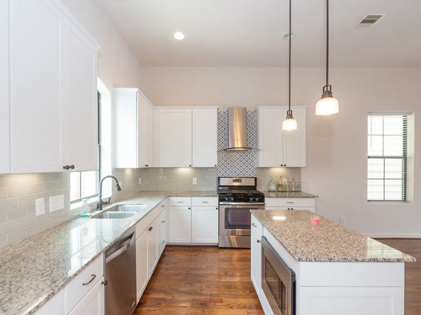 1404 W 26th Street C, Houston TX 77008