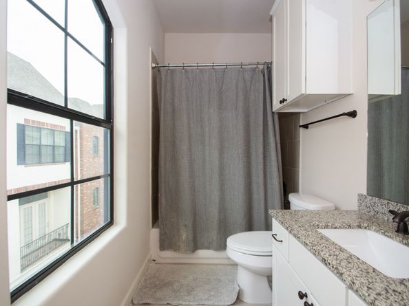1404 W 26th Street C, Houston TX 77008