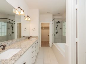 1404 W 26th Street C, Houston TX 77008