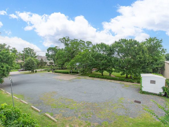 1404 W 26th Street C, Houston TX 77008
