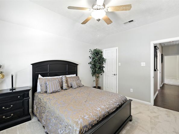 25218 Piney Heights Lane, Spring TX 77389