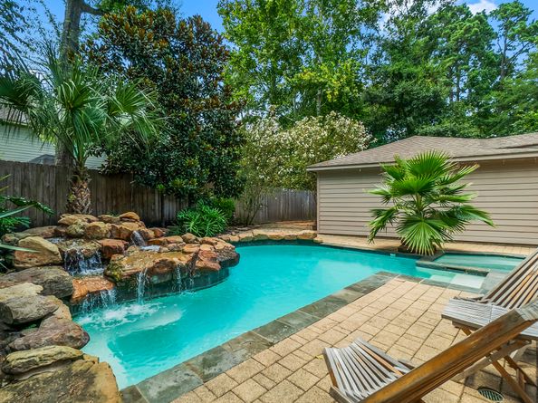 263 Bristol Bend Circle, The Woodlands TX 77382
