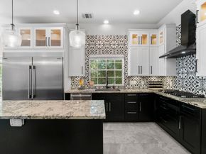 263 Bristol Bend Circle, The Woodlands TX 77382