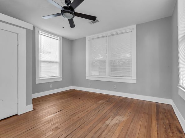 4303 Mckinney Street, Houston TX 77023